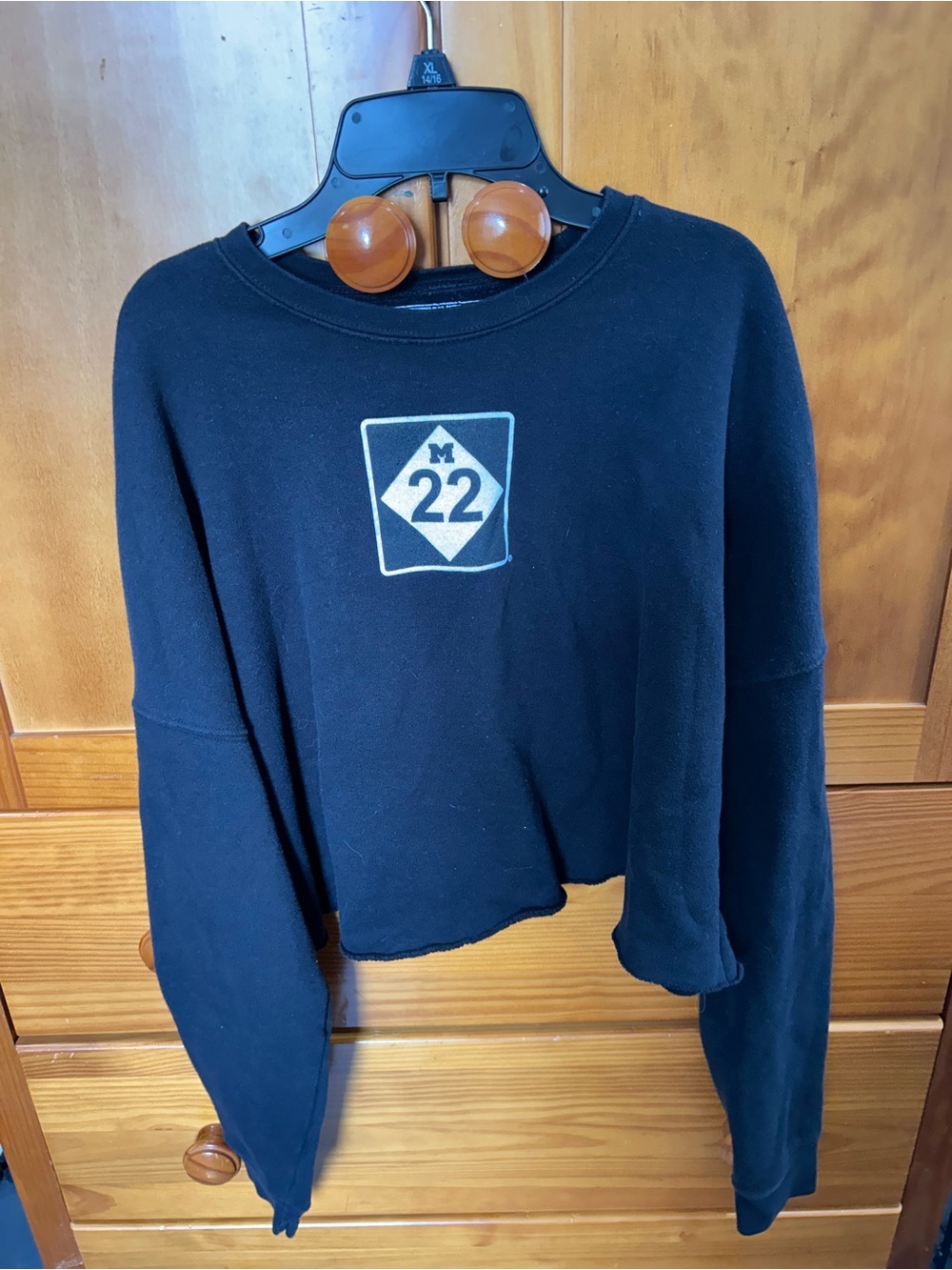 Black Women's Cropped Sweatshirt from M22